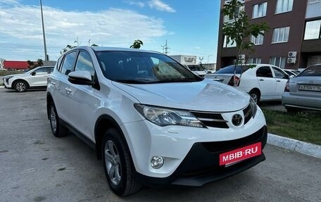 Toyota RAV4, 2014 год, 2 100 000 рублей, 11 фотография