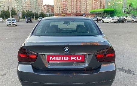 BMW 3 серия, 2005 год, 900 000 рублей, 6 фотография