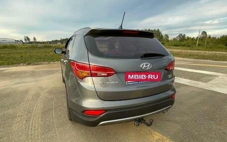 Hyundai Santa Fe III рестайлинг, 2013 год, 1 950 000 рублей, 2 фотография