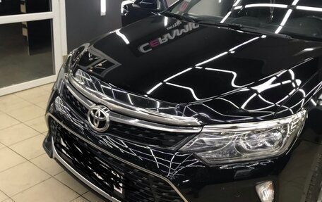 Toyota Camry, 2018 год, 2 500 000 рублей, 16 фотография