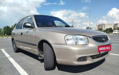 Hyundai Accent II, 2004 год, 370 000 рублей, 2 фотография