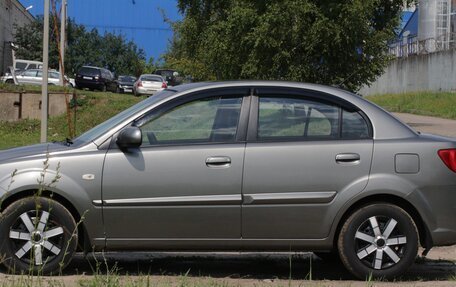 KIA Rio II, 2011 год, 680 000 рублей, 1 фотография