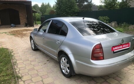 Skoda Superb III рестайлинг, 2004 год, 390 000 рублей, 5 фотография