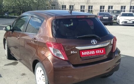 Toyota Vitz, 2011 год, 840 000 рублей, 10 фотография