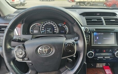 Toyota Camry, 2014 год, 2 100 000 рублей, 6 фотография