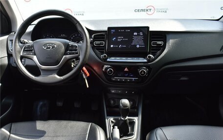 Hyundai Solaris II рестайлинг, 2021 год, 1 599 000 рублей, 6 фотография