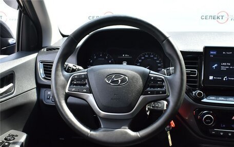 Hyundai Solaris II рестайлинг, 2021 год, 1 599 000 рублей, 8 фотография