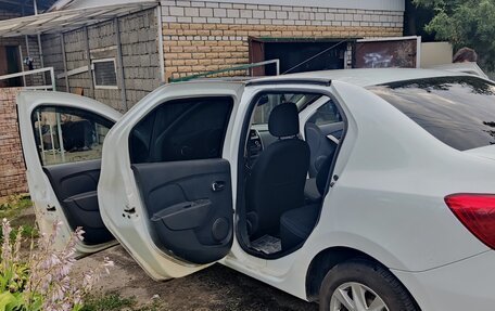 Renault Logan II, 2020 год, 850 000 рублей, 4 фотография