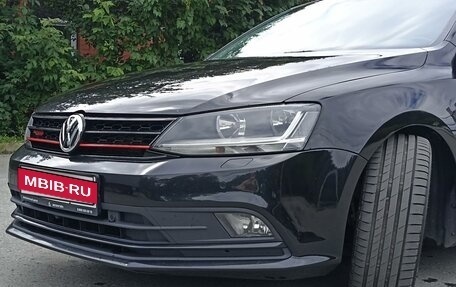 Volkswagen Jetta VI, 2017 год, 1 590 000 рублей, 3 фотография