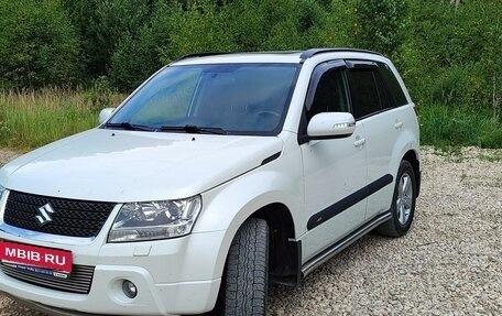 Suzuki Grand Vitara, 2011 год, 1 350 000 рублей, 1 фотография