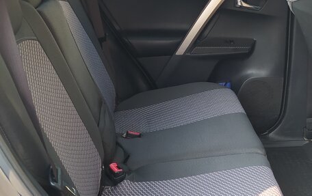 Toyota RAV4, 2014 год, 2 250 000 рублей, 6 фотография