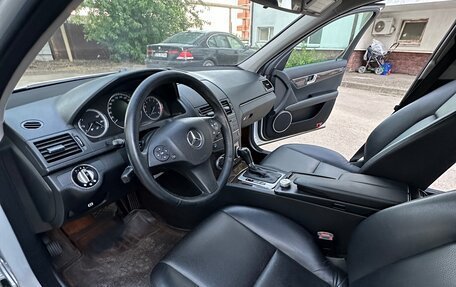 Mercedes-Benz C-Класс, 2008 год, 1 200 000 рублей, 8 фотография