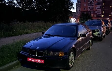 BMW 3 серия, 1994 год, 222 222 рублей, 1 фотография