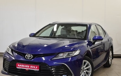 Toyota Camry, 2021 год, 3 290 000 рублей, 1 фотография