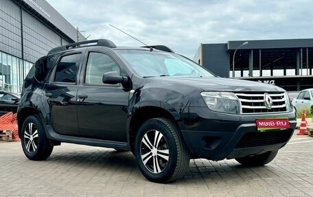 Renault Duster I рестайлинг, 2014 год, 854 000 рублей, 1 фотография