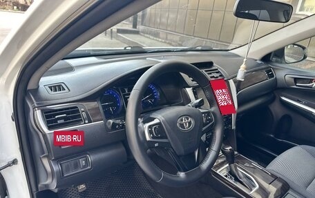 Toyota Camry, 2016 год, 1 550 000 рублей, 10 фотография