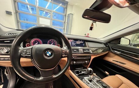 BMW 7 серия, 2014 год, 2 390 000 рублей, 14 фотография