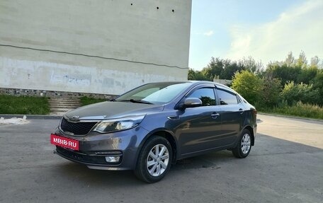 KIA Rio III рестайлинг, 2017 год, 1 200 000 рублей, 4 фотография