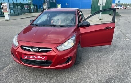 Hyundai Solaris II рестайлинг, 2012 год, 715 000 рублей, 6 фотография