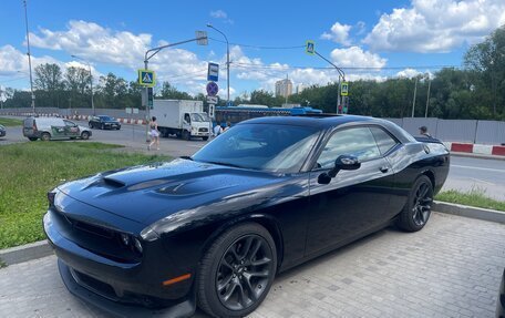 Dodge Challenger III рестайлинг 2, 2020 год, 6 750 000 рублей, 5 фотография