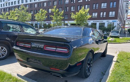 Dodge Challenger III рестайлинг 2, 2020 год, 6 750 000 рублей, 9 фотография