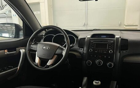 KIA Sorento II рестайлинг, 2010 год, 1 300 000 рублей, 15 фотография