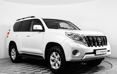 Toyota Land Cruiser Prado 150 рестайлинг 2, 2017 год, 4 000 000 рублей, 3 фотография