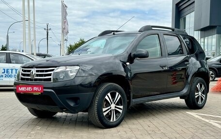 Renault Duster I рестайлинг, 2014 год, 854 000 рублей, 3 фотография