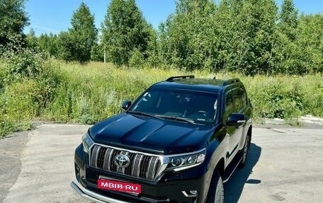 Toyota Land Cruiser Prado 150 рестайлинг 2, 2018 год, 4 520 000 рублей, 9 фотография