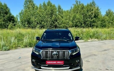 Toyota Land Cruiser Prado 150 рестайлинг 2, 2018 год, 4 520 000 рублей, 14 фотография