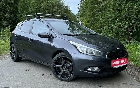 KIA cee'd III, 2013 год, 1 280 000 рублей, 31 фотография