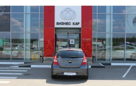 Hyundai i30 I, 2011 год, 865 000 рублей, 6 фотография