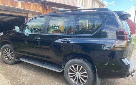 Toyota Land Cruiser Prado 150 рестайлинг 2, 2013 год, 3 150 000 рублей, 6 фотография