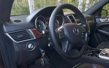 Mercedes-Benz GL-Класс, 2015 год, 4 700 000 рублей, 13 фотография