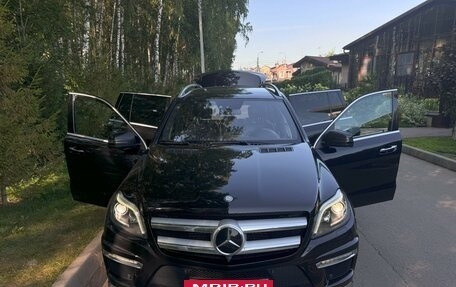 Mercedes-Benz GL-Класс, 2015 год, 4 700 000 рублей, 23 фотография