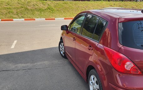 Nissan Tiida, 2010 год, 800 000 рублей, 3 фотография