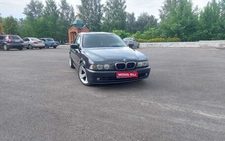 BMW 5 серия, 2001 год, 930 000 рублей, 1 фотография