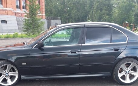 BMW 5 серия, 2001 год, 930 000 рублей, 10 фотография