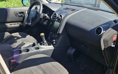 Nissan Qashqai, 2011 год, 900 000 рублей, 13 фотография