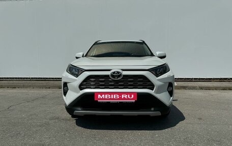 Toyota RAV4, 2020 год, 3 880 000 рублей, 5 фотография