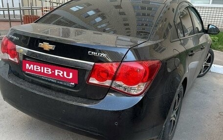 Chevrolet Cruze II, 2011 год, 770 000 рублей, 3 фотография