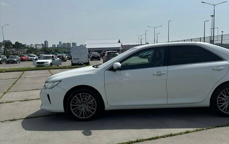 Toyota Camry, 2016 год, 2 200 000 рублей, 6 фотография