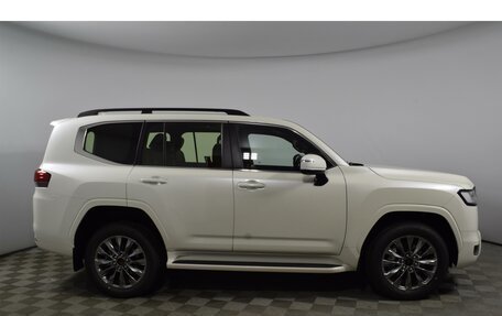 Toyota Land Cruiser, 2023 год, 16 510 000 рублей, 4 фотография