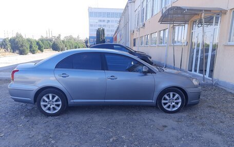 Toyota Avensis III рестайлинг, 2008 год, 1 100 000 рублей, 2 фотография