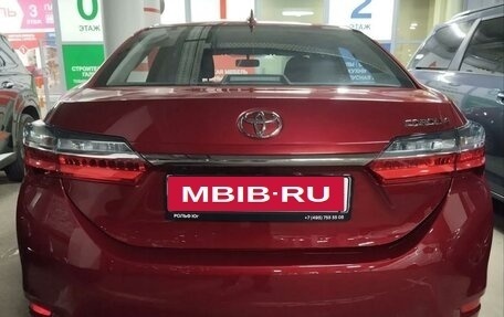 Toyota Corolla, 2018 год, 1 850 000 рублей, 10 фотография