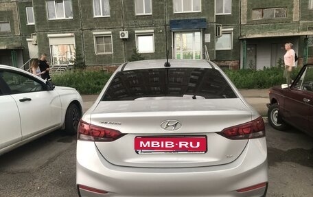 Hyundai Solaris II рестайлинг, 2017 год, 1 500 000 рублей, 1 фотография