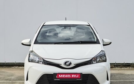 Toyota Vitz, 2015 год, 1 049 000 рублей, 3 фотография