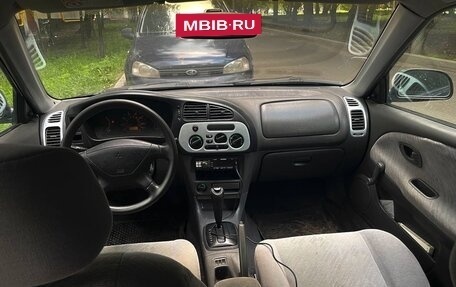 Mitsubishi Mirage VI рестайлинг, 1999 год, 310 000 рублей, 9 фотография