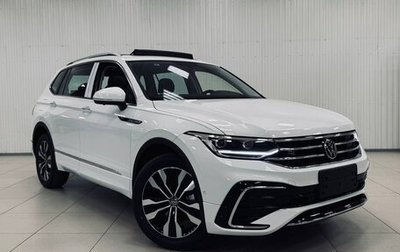 Volkswagen Tiguan II, 2023 год, 5 400 000 рублей, 1 фотография