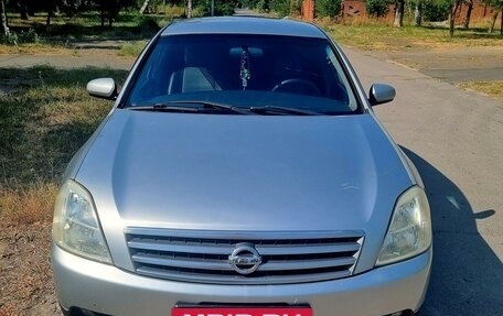 Nissan Teana, 2003 год, 750 000 рублей, 3 фотография